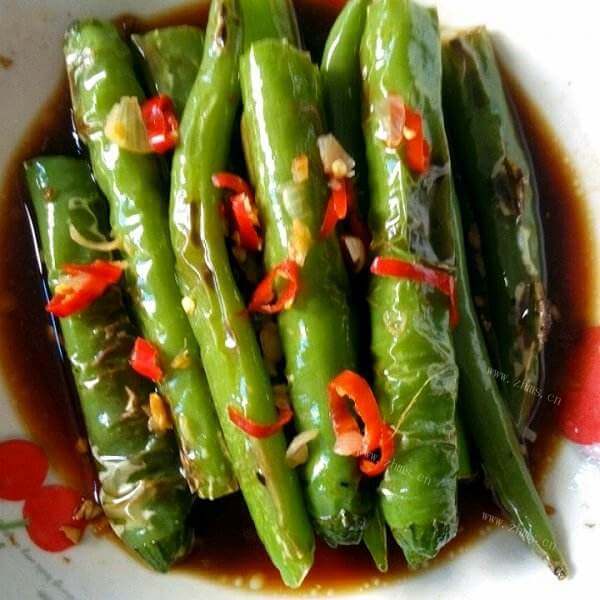外焦里嫩虎皮尖椒