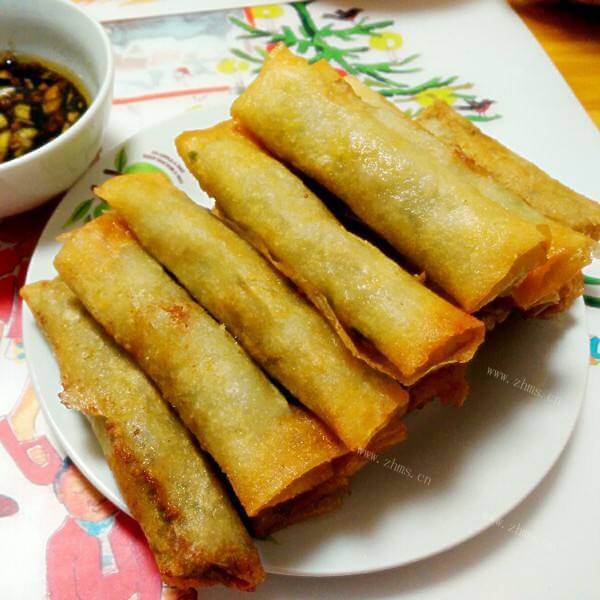 清酥野芹菜春卷