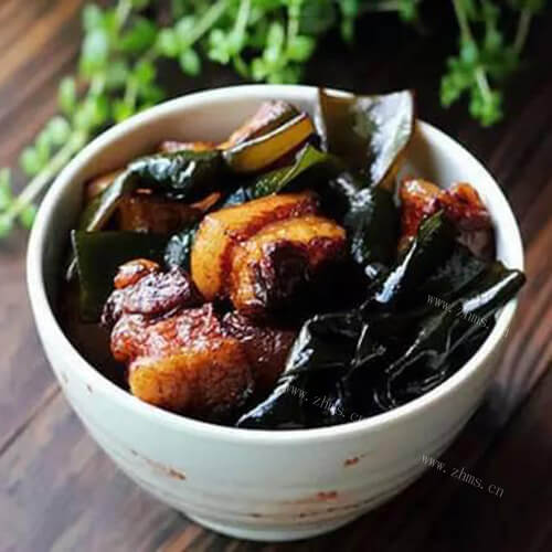 秘制海带烧肉 