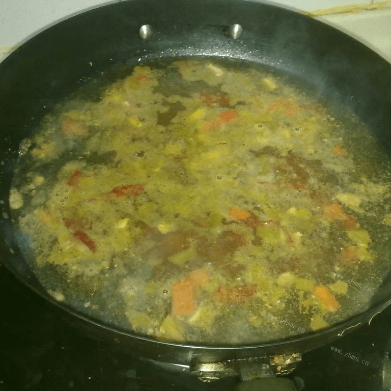 开胃的酸菜肉丝面做法图解8)
