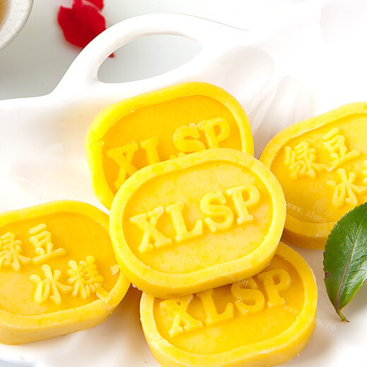 好吃的翡翠绿豆冰糕