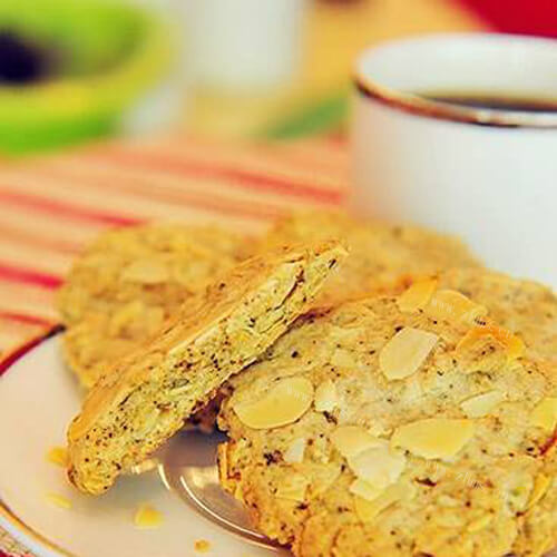 美味的意式巧克力杏仁脆饼