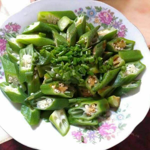 美味的葱香秋葵