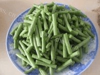 清淡的青菜炒豇豆做法图解1)