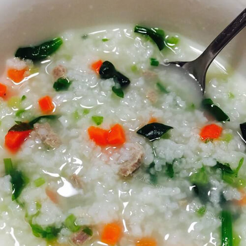 美味的蔬菜粥