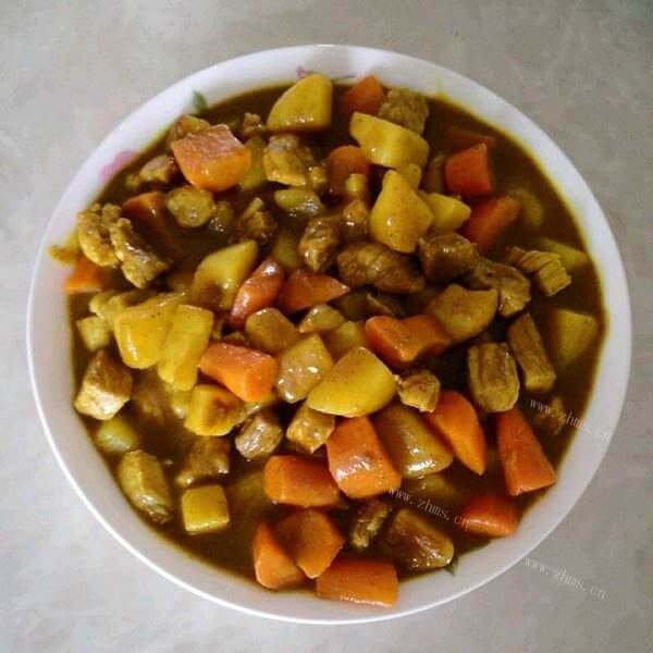美味自制咖喱猪肉块
