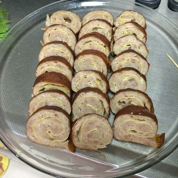 熏制干豆腐肉卷