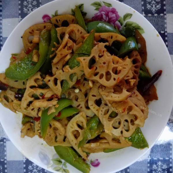 香辣的干锅莲藕鸡
