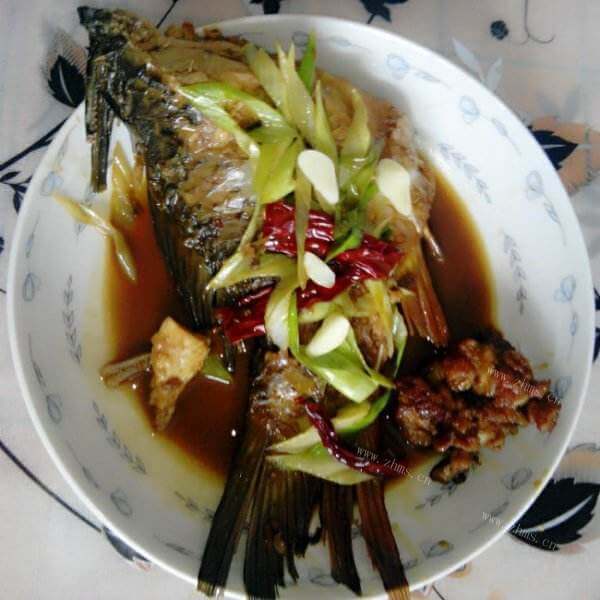 美味的干烧鲤鱼少油版