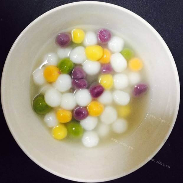 好吃的多彩枇杷花小汤圆