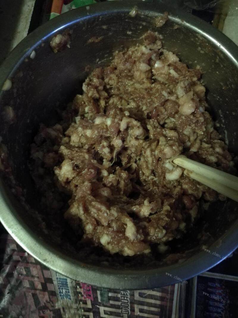 美味肉饼饭做法图解1)