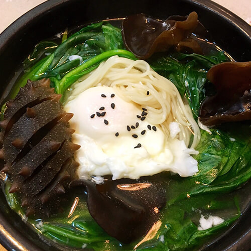 好吃的海参木耳瘦肉汤