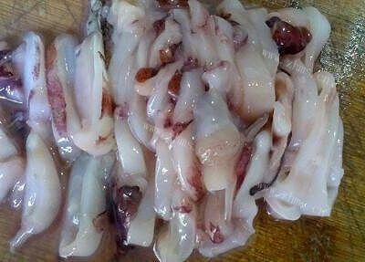爽口的洋葱鱿鱼卷做法图解2)