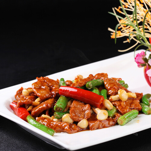 爆炒尖椒白玉菇炒牛柳