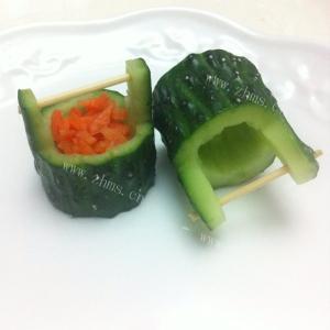 可口的小青瓜盘饰