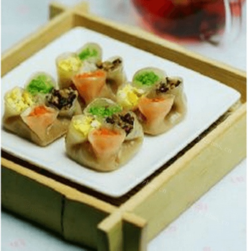 美味的四色蒸饺