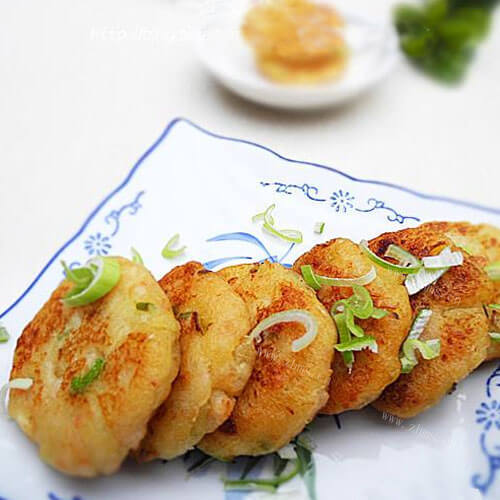 美味野蒜土豆馅煎糕