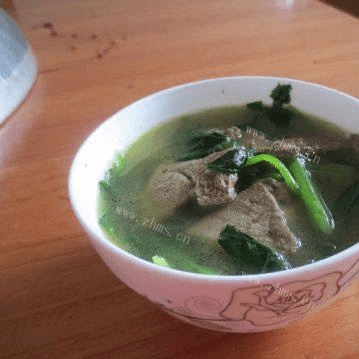 秀色可餐的菠菜猪肝汤