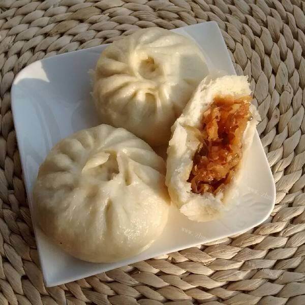 可口萝卜脂渣大包子