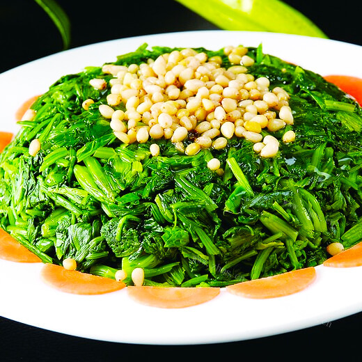 好吃的松仁菠菜