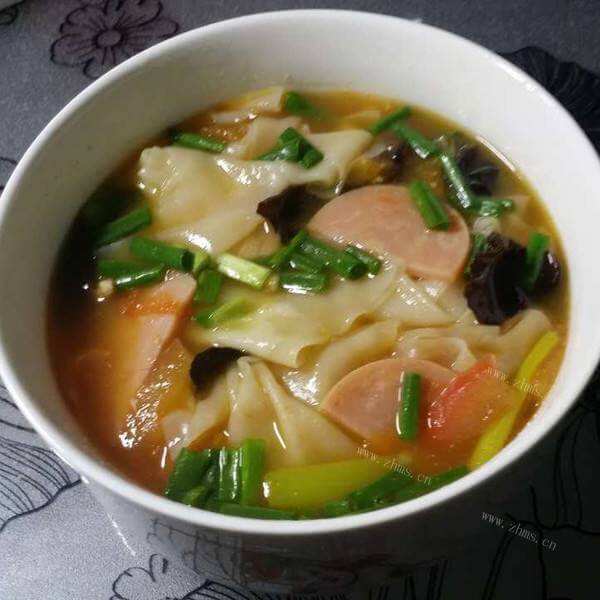 美味什锦面片汤