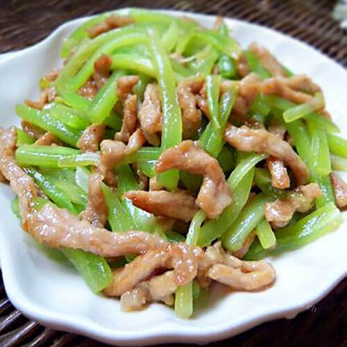 美味莴笋肉丝小炒