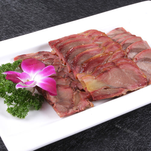 美味的香卤牛肉