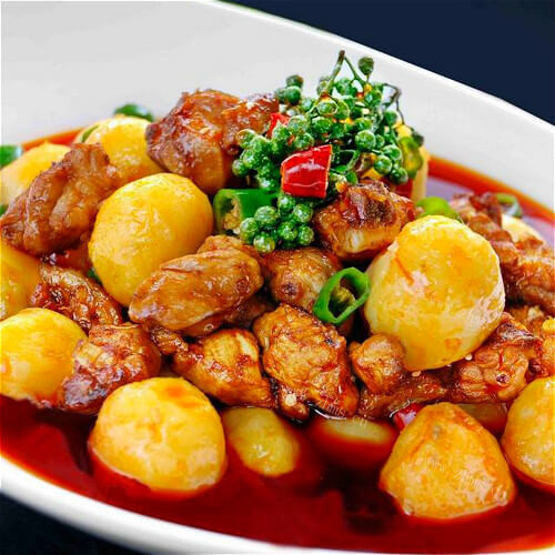 好吃土豆烧鸡块
