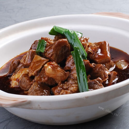 法式红酒烩牛肉