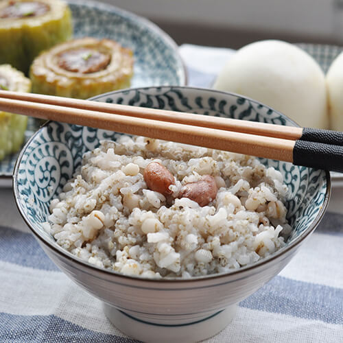 墨米杂粮饭