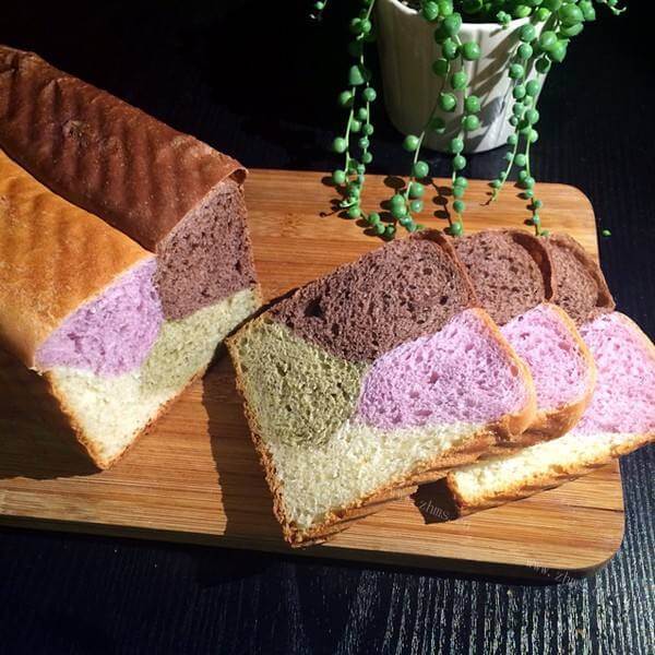 原味的面包机版四色吐司