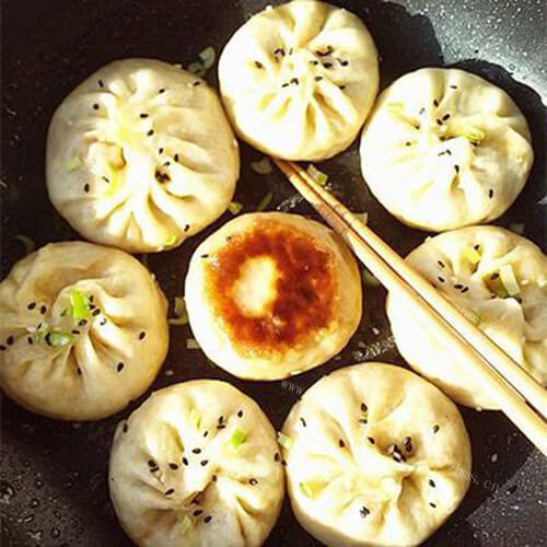 美味香菇虾仁生煎包