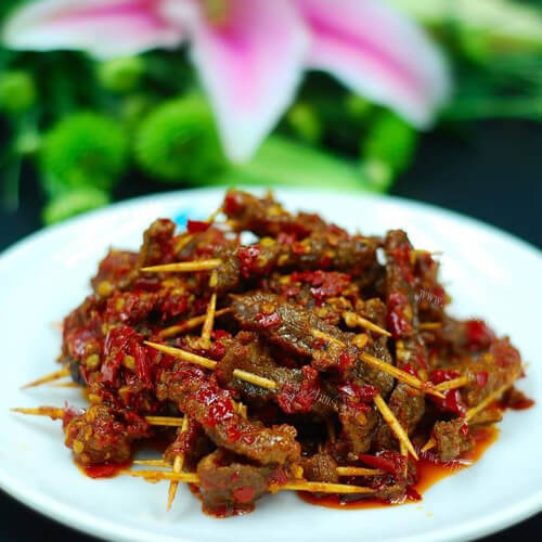 麻辣的湘味牙签牛肉