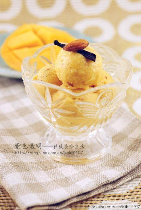 香甜的奶油香草芒果冰淇淋做法图解1)