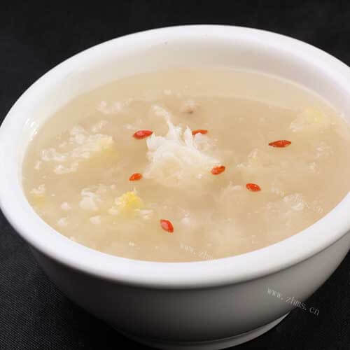 美味的银耳莲子皂角米