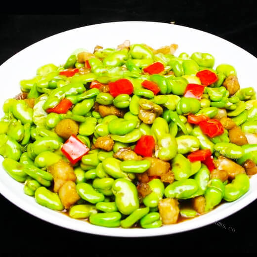 酸辣味的酸腌菜炒蚕豆