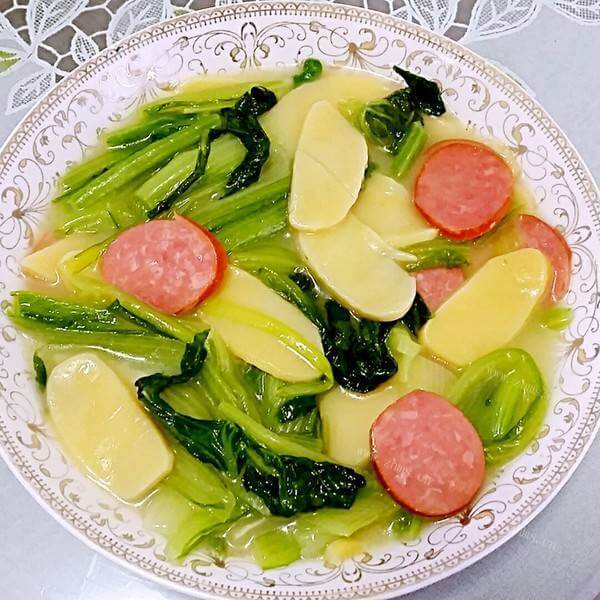 青菜肉丝蛋丝年糕