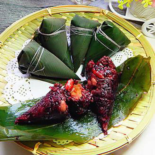 营养黑米花生粽子
