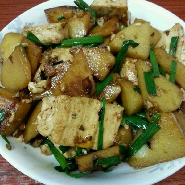 好吃的无油土豆炖豆腐