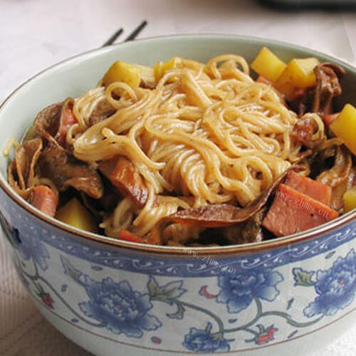 美味的干豆角焖面