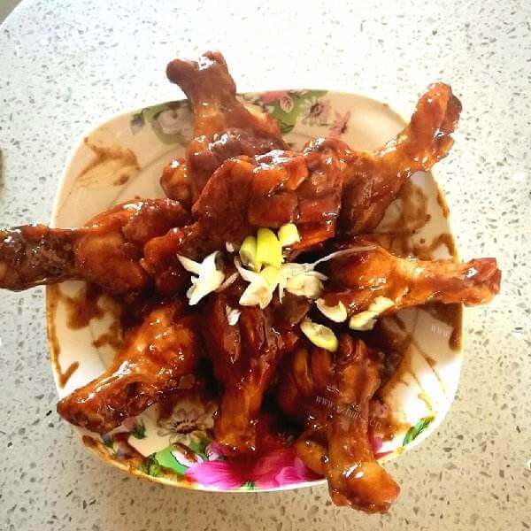 美味的啤酒鸡腿根