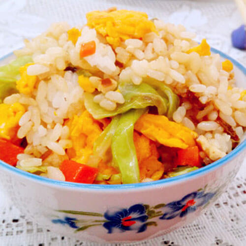 快手手撕包菜蛋炒饭