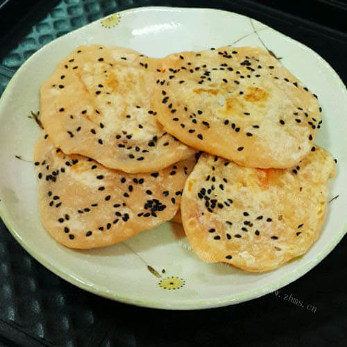 百吃不厌的茴香烙饼