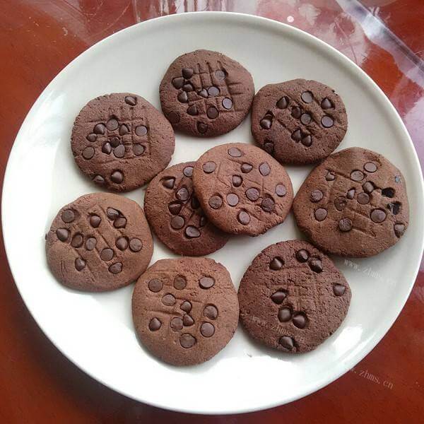 好吃的浓香巧克力豆饼干