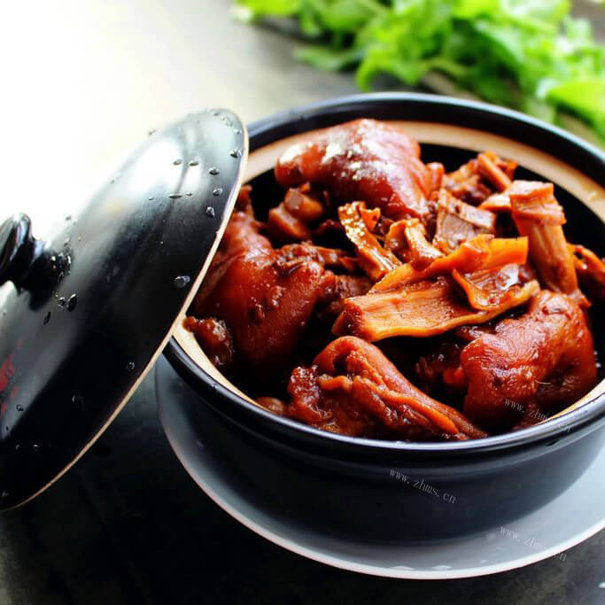 好吃的鲜肉笋干辣椒酱