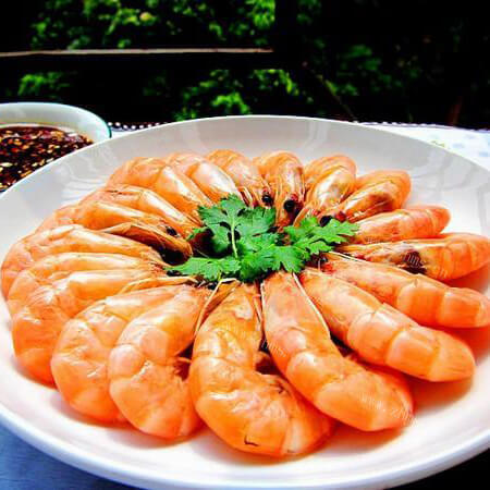 原汁原味的白灼虾