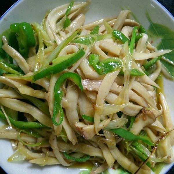 美味的素炒鲜茹