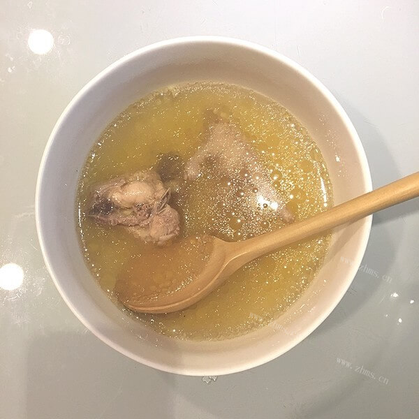自制鱼胶炖鸡汤