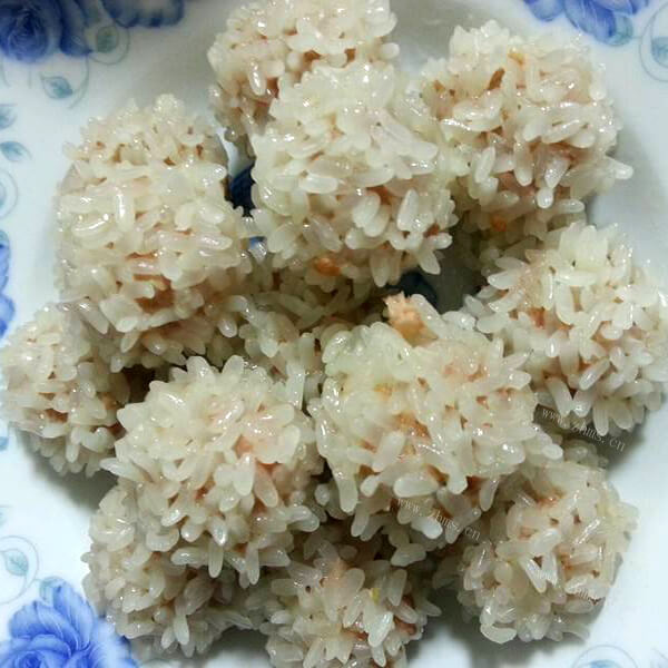 特色泡菜糯米丸子