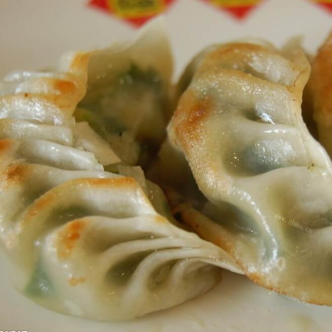 酥香脆滑的电饼铛版煎饺